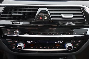 BMW 520 - 12