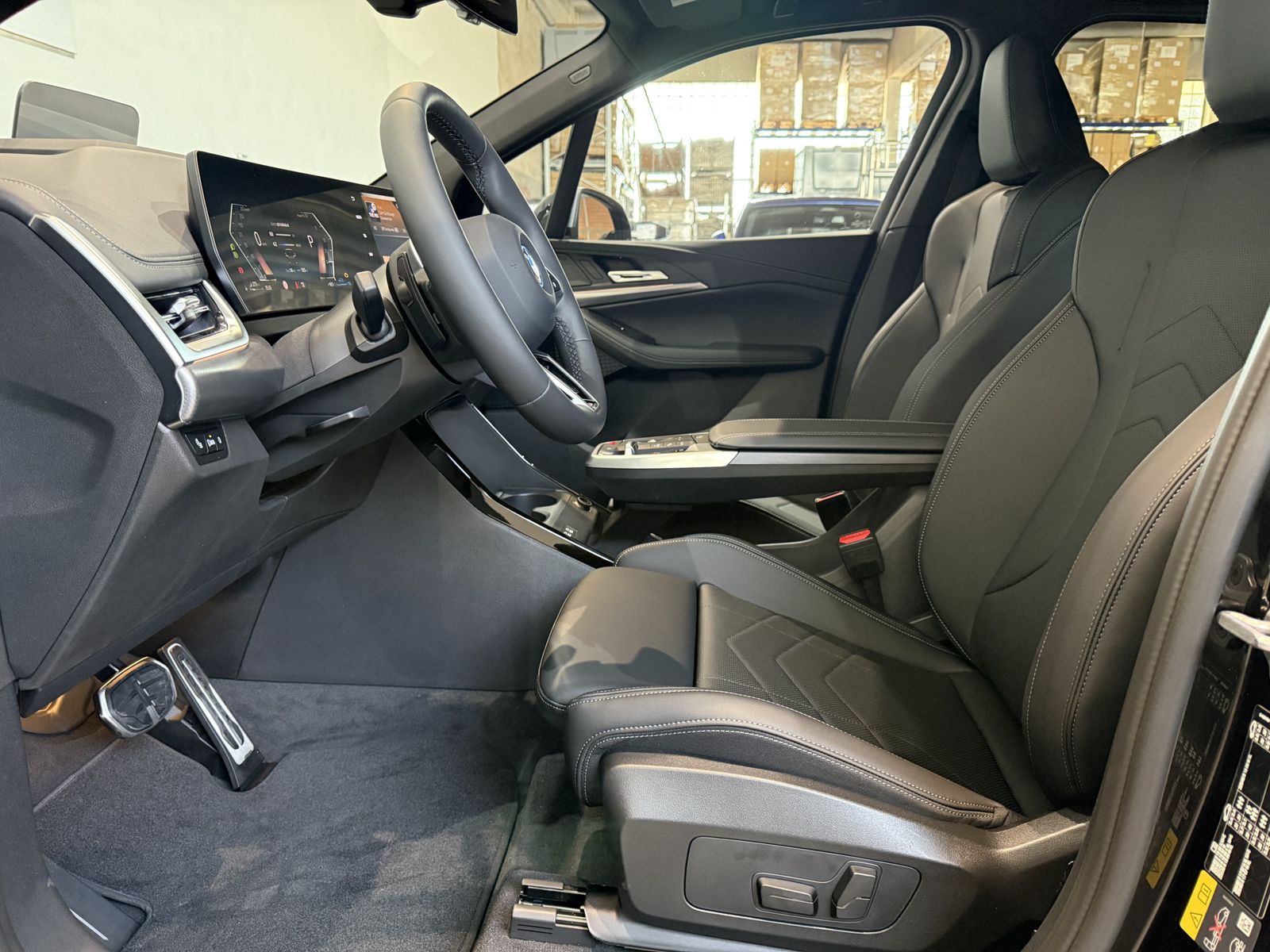 Fahrzeugabbildung BMW 225e xDrive *Komfortzugang *Sportsitze *Head-Up