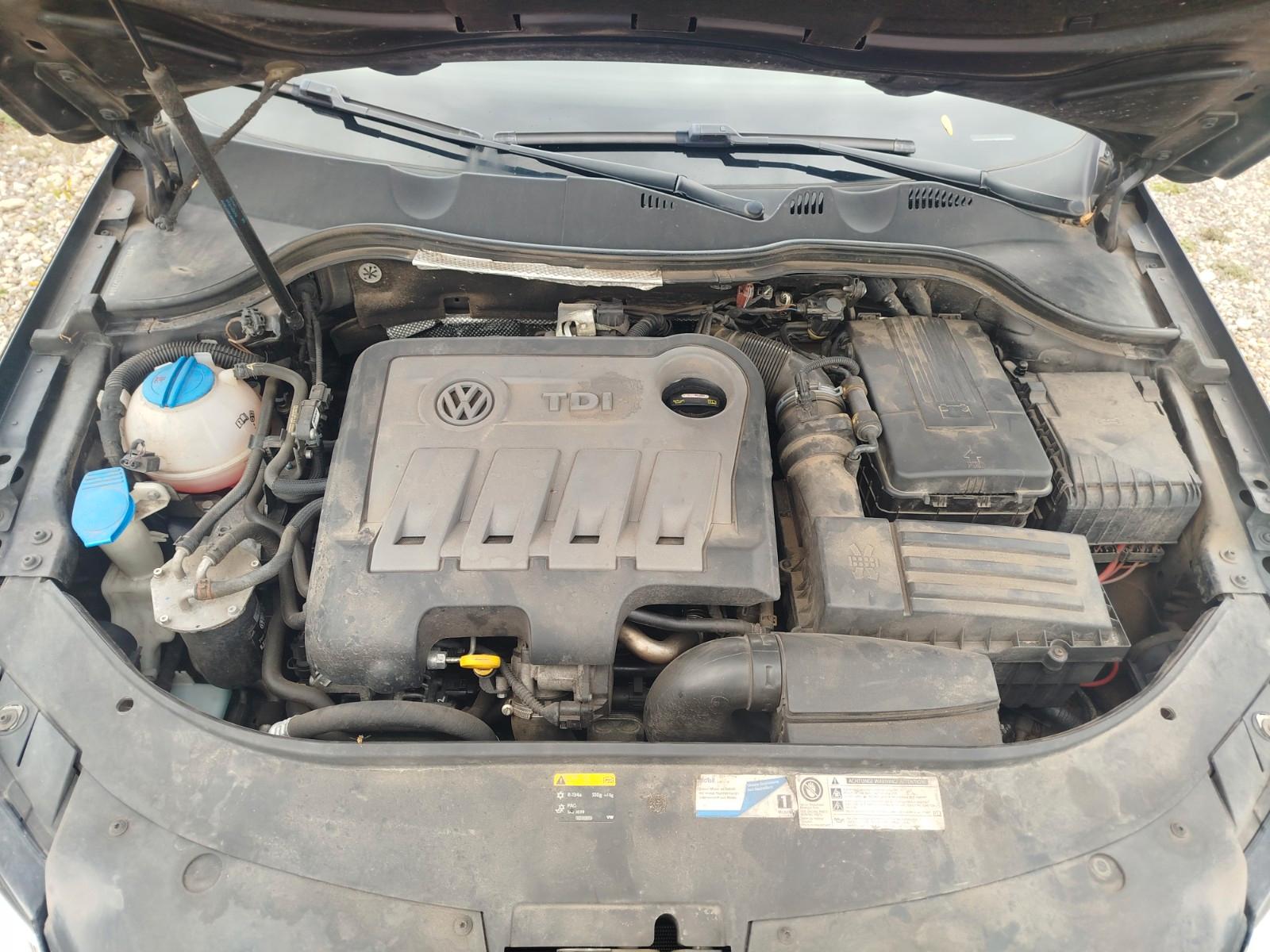 Volkswagen Passat 2013 — photo 12