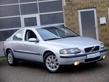 Volvo S60 2.4 Premium  Klima - Xenon - Leder - silberne Volvo S60