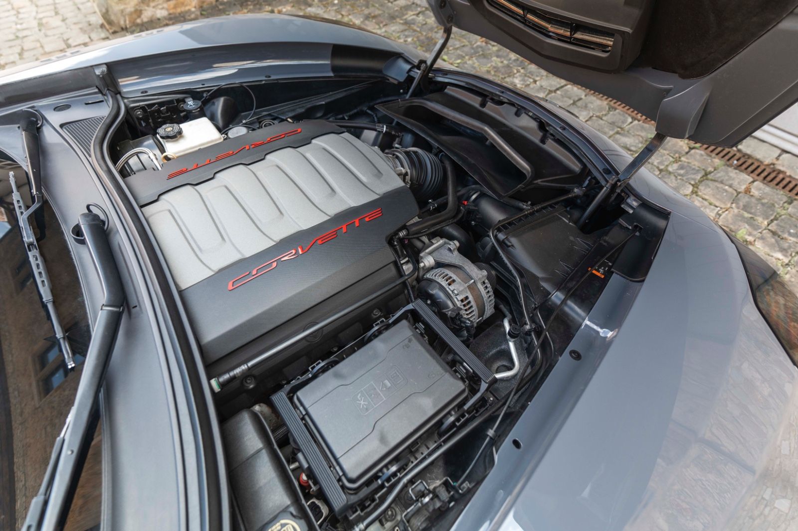 Fahrzeugabbildung Corvette C7 Stingray LT1 6,2L TARGA KAM BOSE NAV AUTO