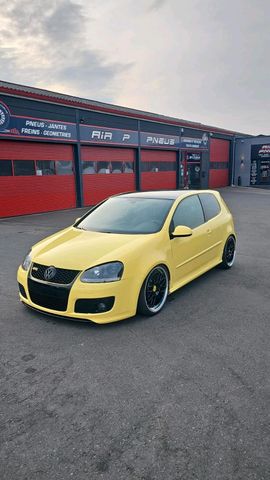 Volkswagen VW Golf V Gti Pirelli Sun Flower Yellow