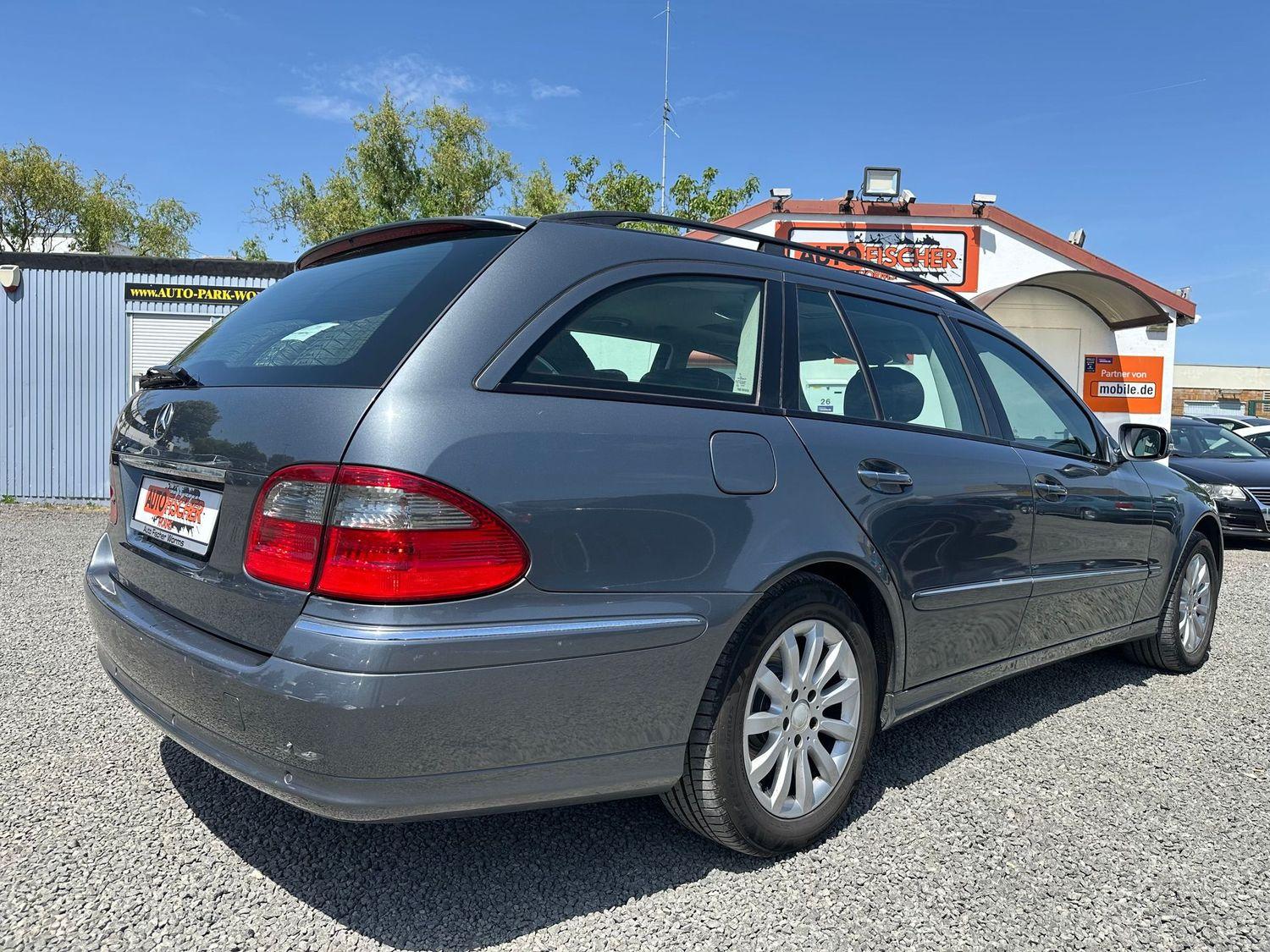 Mercedes-Benz E280 2006 — photo 9