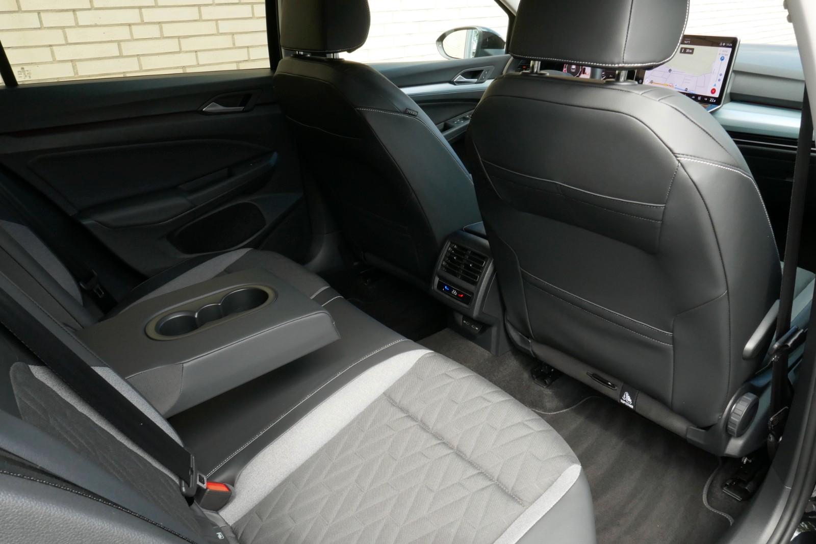 Volkswagen Golf VIII 1.5 eTSI Goal Navi LED Kamera Assist+, миниатюра 14