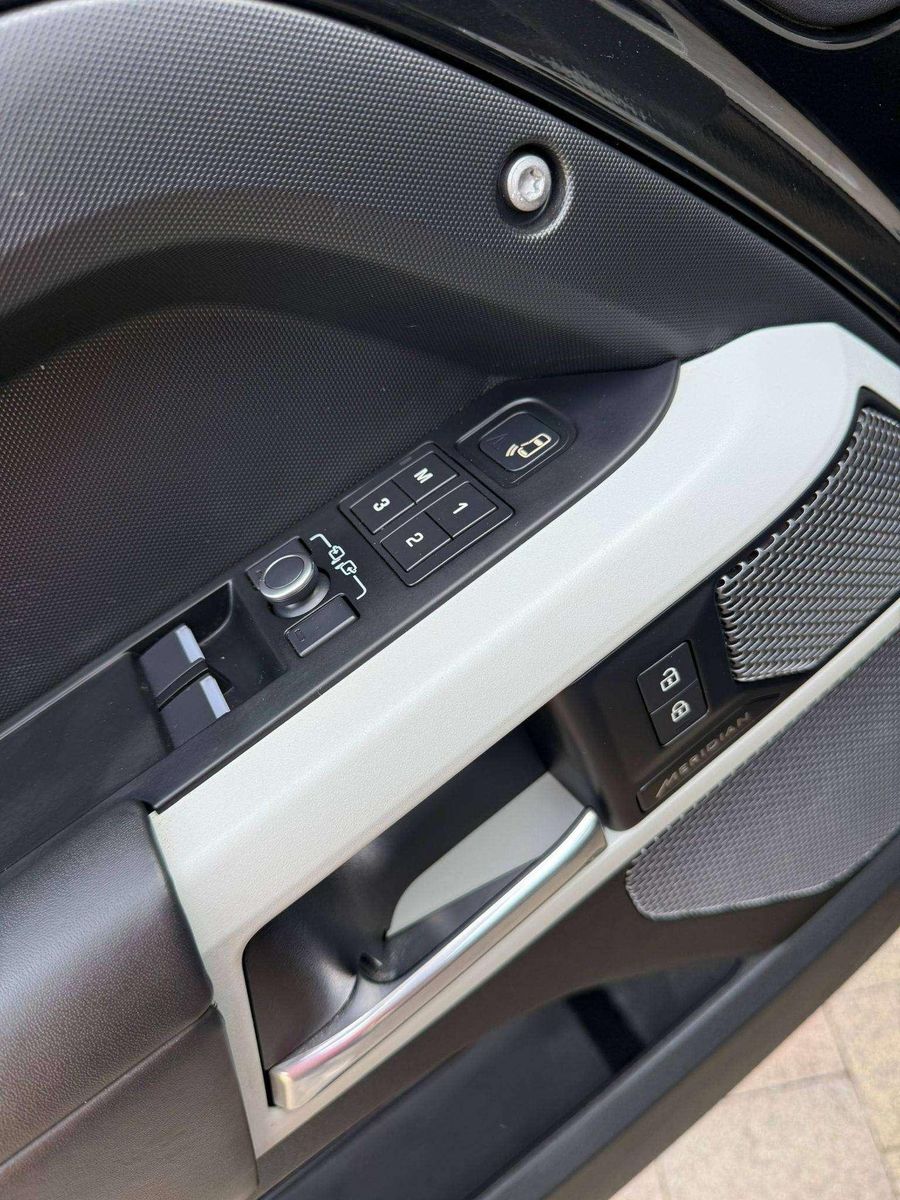 Land Rover Defender 90 X-Dynamic HSE *MwSt./1.Hand*Matrix-L foto 13