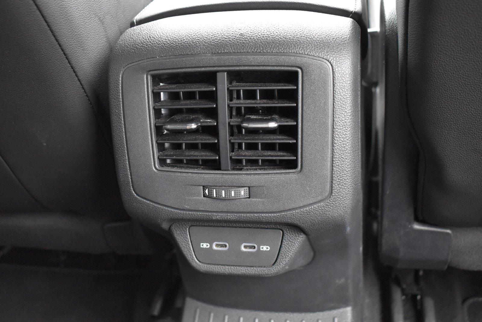 Volkswagen T-Roc 1.5 TSI R-Line APP LED Sitzhzg, миниатюра 27