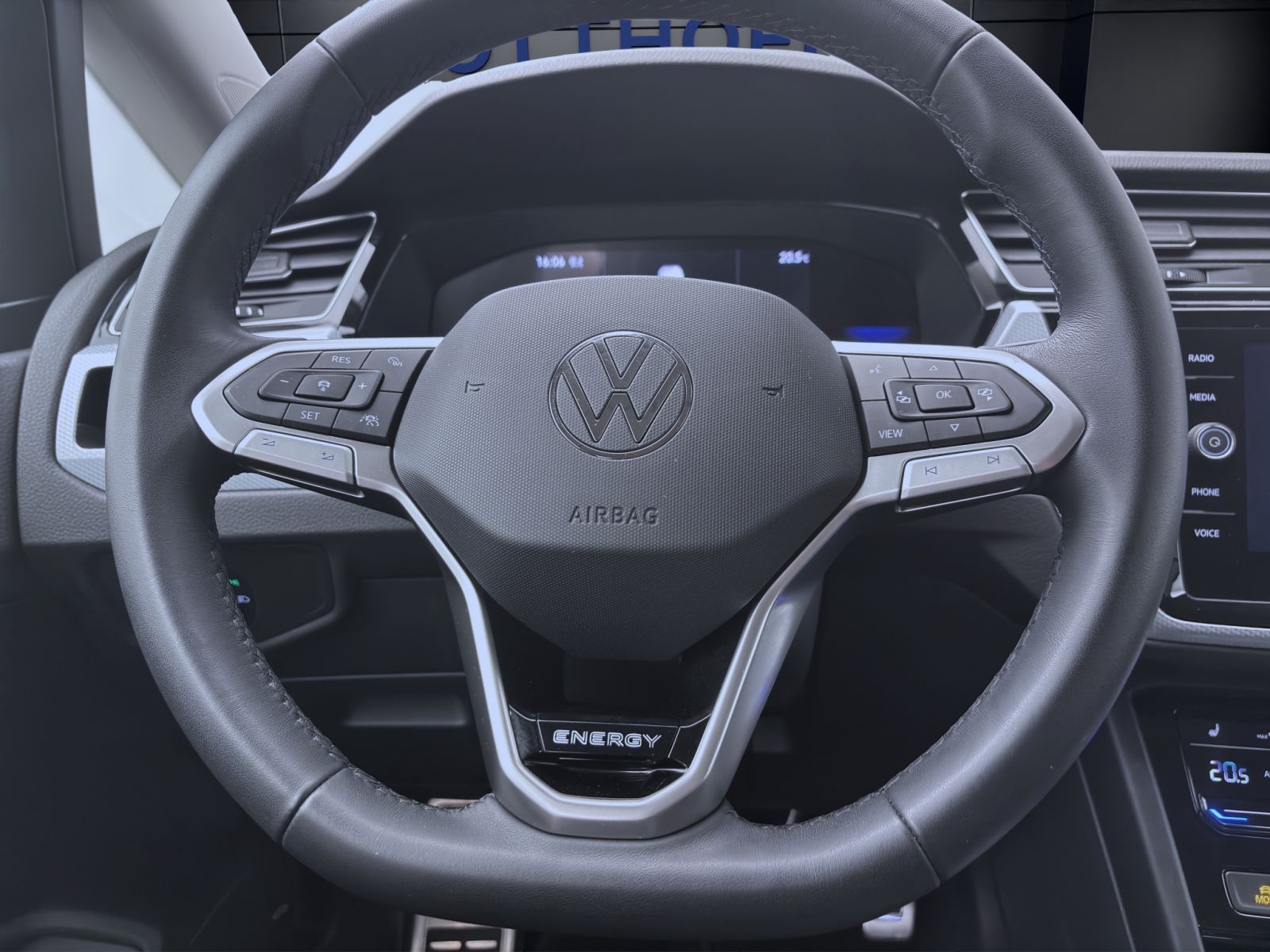 Volkswagen Touran - Bild 13