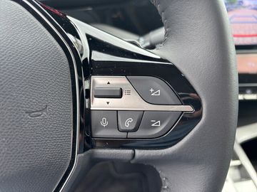 Peugeot 408 - 12