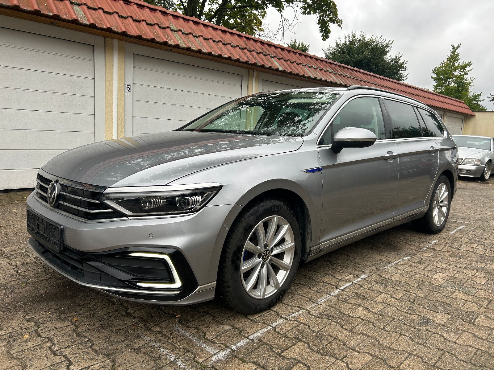 Volkswagen Passat Variant GTE LED VOLLLEDER KAMERA imagem 2