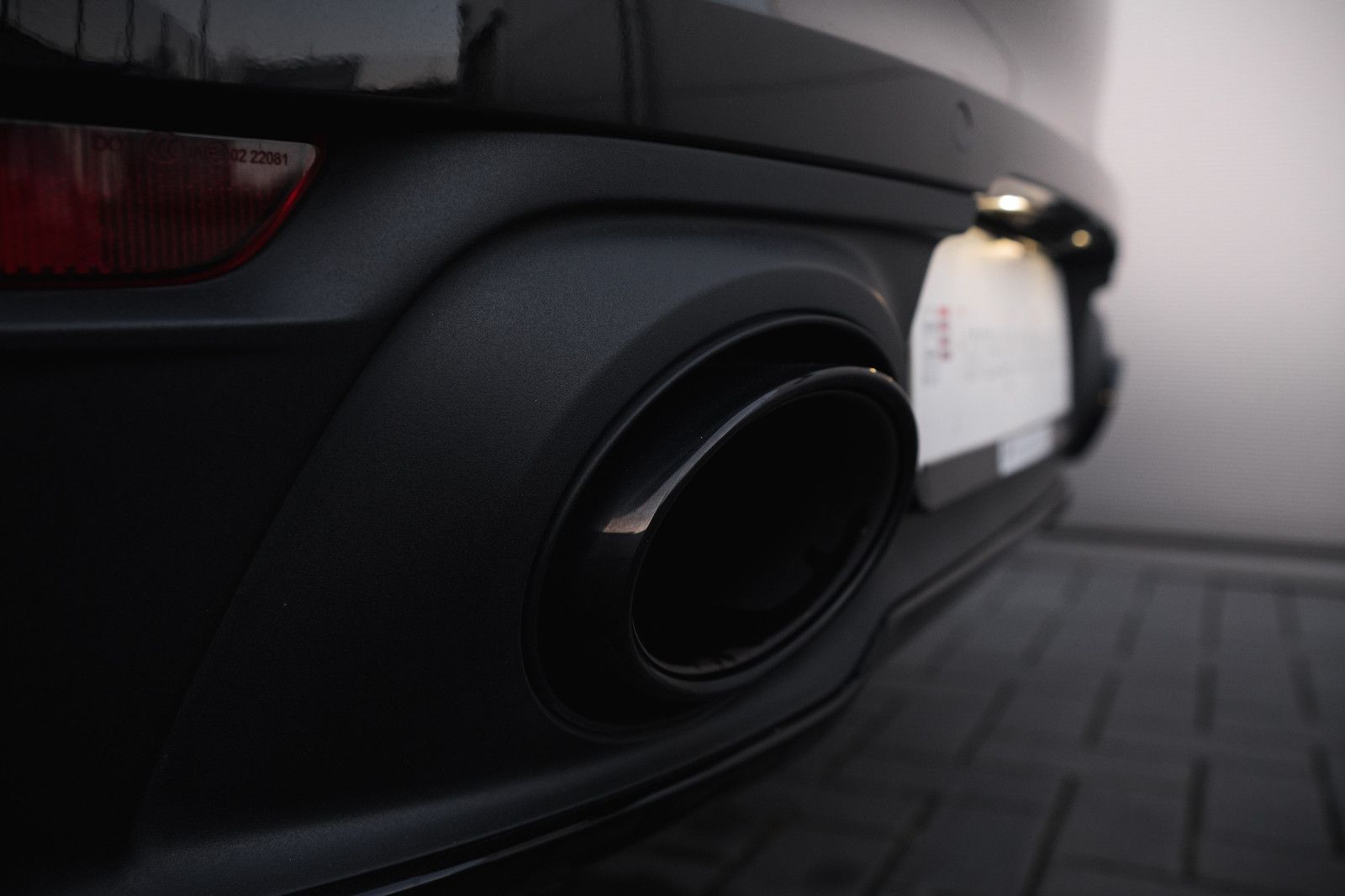 Fahrzeugabbildung Porsche 992/911 Carrera T - BOSE Sound-Lift-System