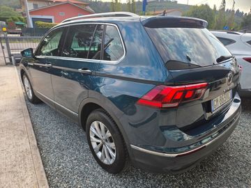 Volkswagen Tiguan - 9