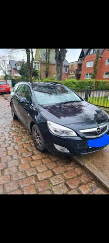 Opel astra j 1.7 Diesel 2012