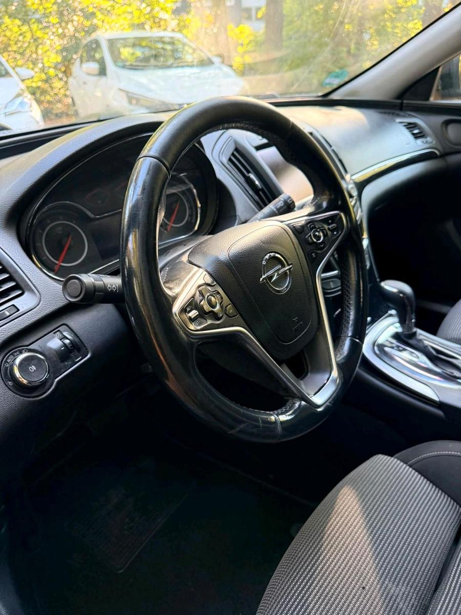 Opel Insignia 2013 — photo 12