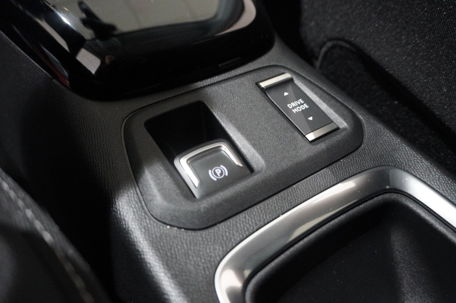 Fahrzeugabbildung Opel Corsa-e F ELEGANCE 3-PHASIG NAVI/LED/KAMERA/DAB+