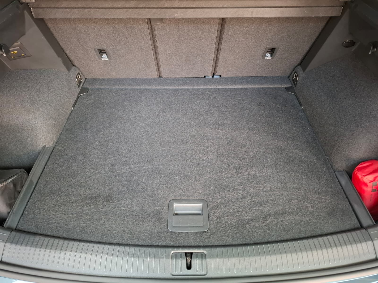 Fahrzeugabbildung Volkswagen Tiguan Elegance 2.0 TDI DSG + Matrix-LED+IQDrive