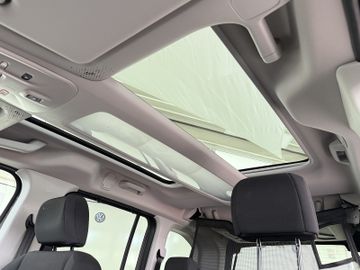 Citroën Berlingo 1.2 EAT8 KAMERA NAVI PANO SITZHZ HEADUP