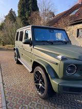 Mercedes-Benz G 400 d - AMG Line mattgrün foliert 22 Zoll