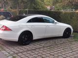 Mercedes-Benz CLS 300 -facelift top zustand  - Mercedes-Benz CLS 300 von privat