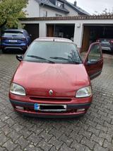 Renault Clio mit Sportfahrwerk, Alufelgen - gebrauchte Renault Clio aus dem Jahr 1997