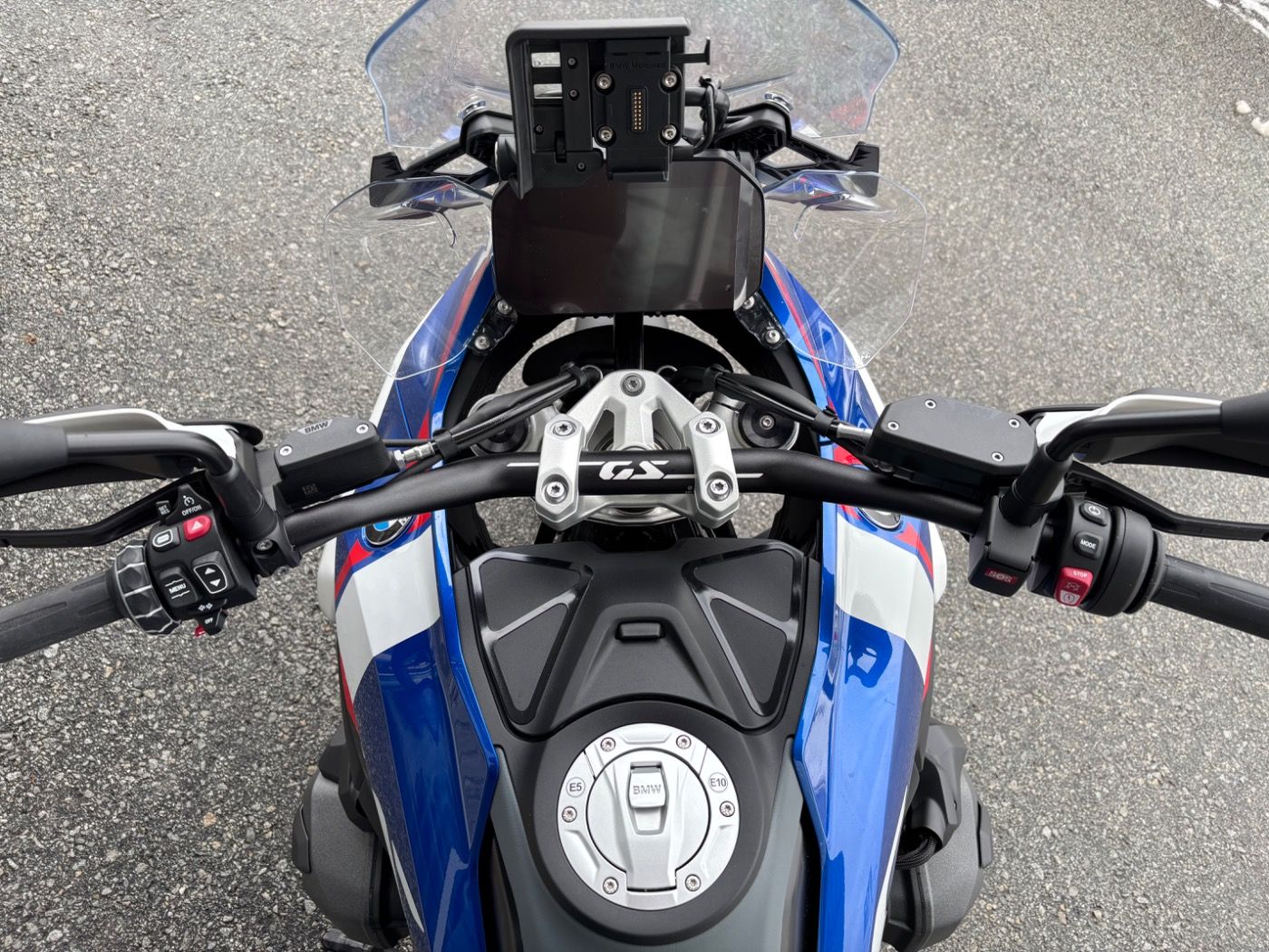 Fahrzeugabbildung BMW R 1300 GS Trophy 3 Pakete Fahrzeughöhenregelung