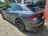 Audi SQ8 4.0 TDI quattro 22" B&O Panorama AHK Carbon - Audi SQ8: Automatik