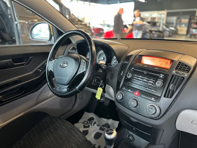 Kia pro cee’d / ProCeed