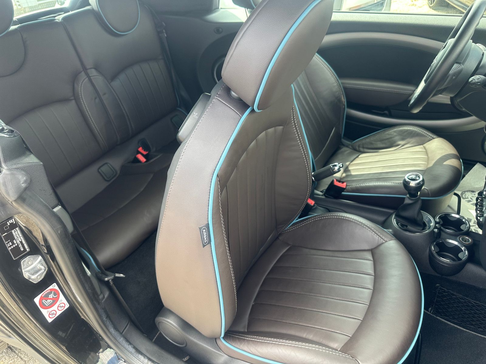 Fahrzeugabbildung MINI ONE CABRIO HIGHGATE*SONDERMODELL*
