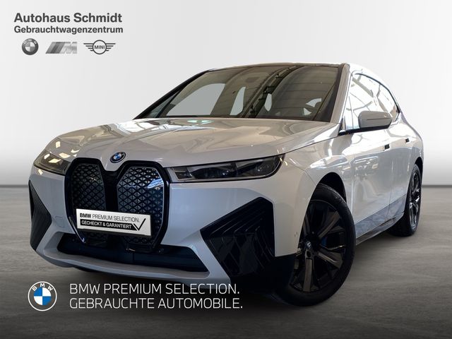 BMW iX xDrive50 Sportpaket HK HiFi DAB Pano.Dach