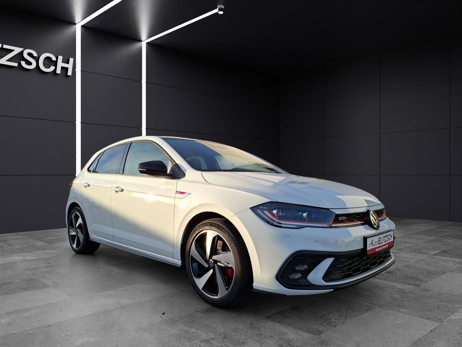 Fahrzeugabbildung Volkswagen Polo GTI DSG Matrix Navi VC ACC APP SHZ PDC