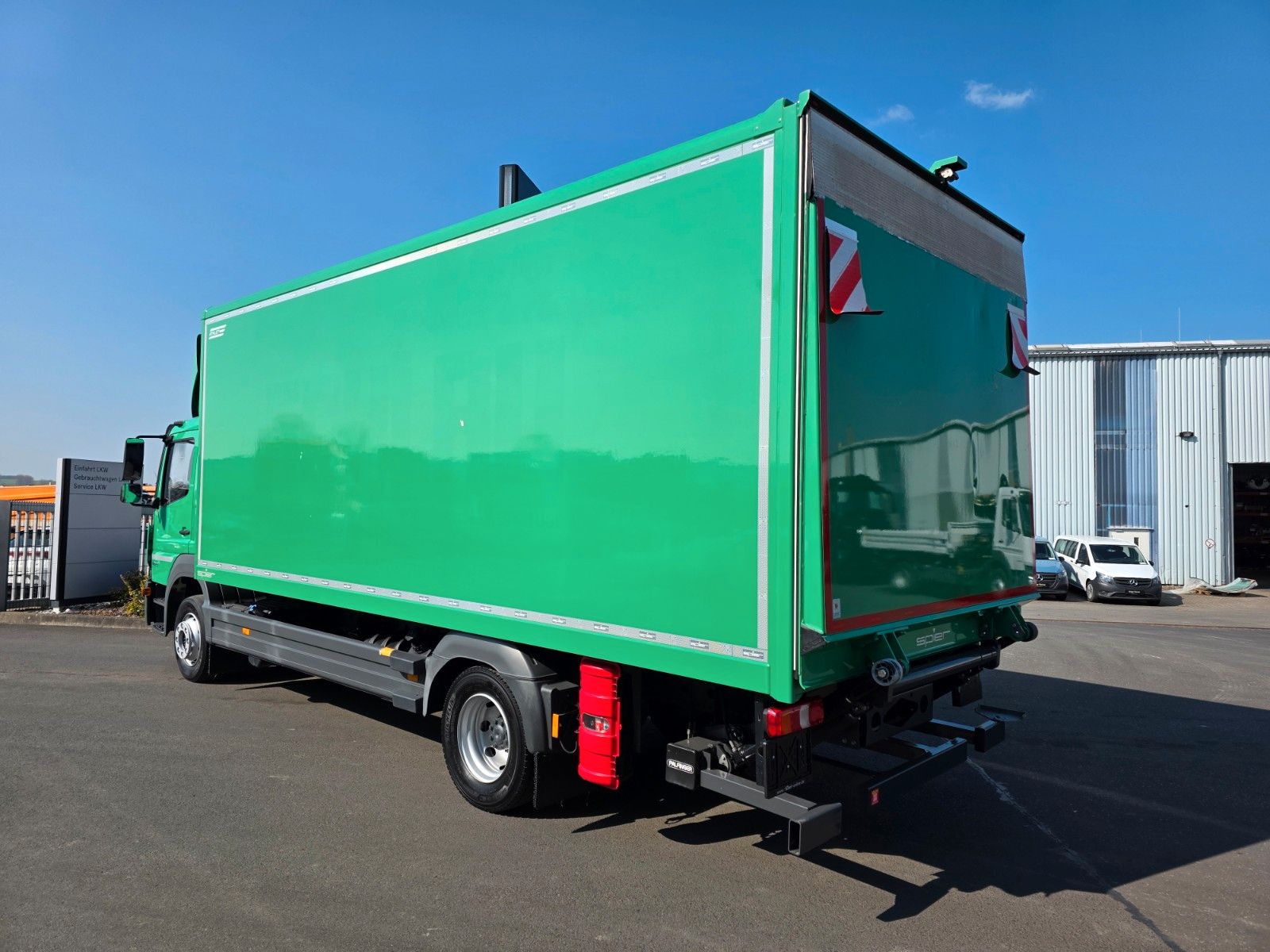 Fahrzeugabbildung Mercedes-Benz Atego 1223 L LBW 2.000kg Klima HPEB