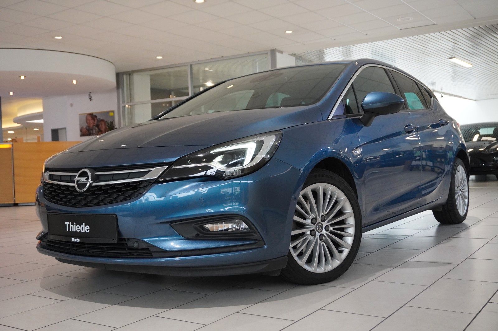 Fahrzeugabbildung Opel Astra K Lim. 1.6D INNOV. NAVI/LED/KAMERA/SPORT