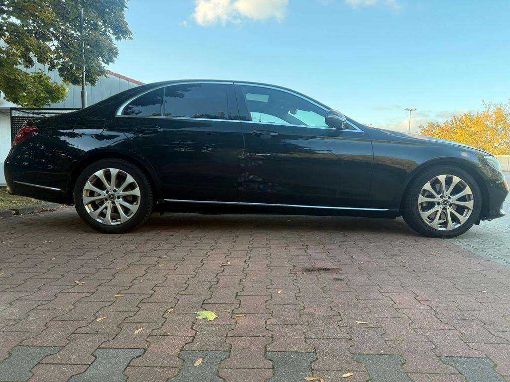 Mercedes-Benz E 250