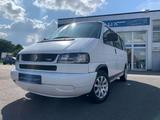 Volkswagen T4 Multivan /2.5/TDI/Klima/AHK - weiße Volkswagen T4 Multivan
