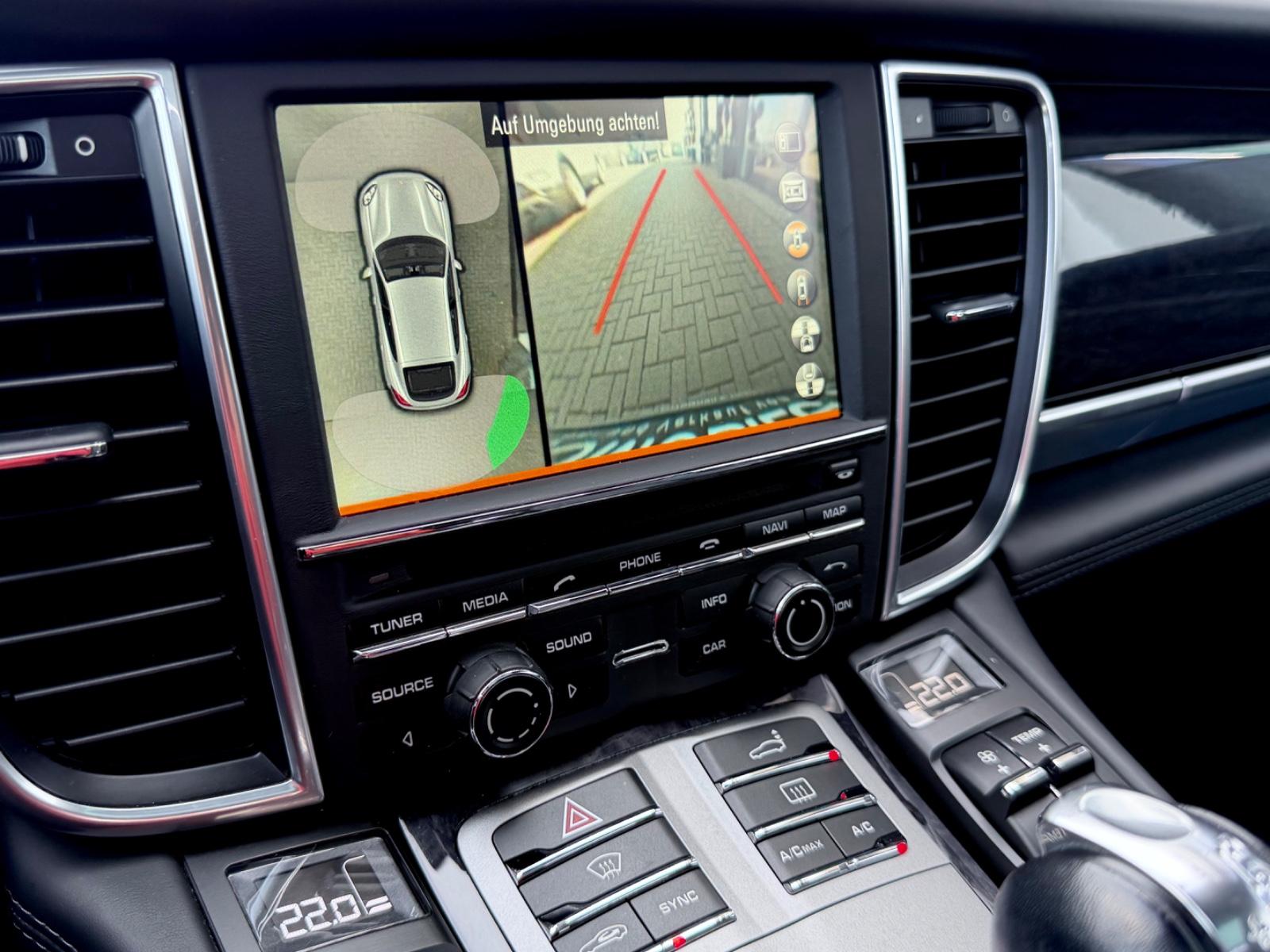 Porsche Panamera GTS /NAVI/LED/ACC/BOSE/GARANTIE/