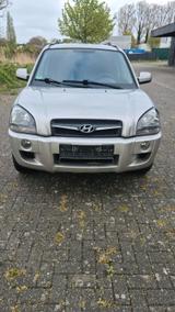 Hyundai Tucson 2.0 Benzin  zuverlässig & ... - gebrauchte Hyundai TUCSON aus dem Jahr 2010