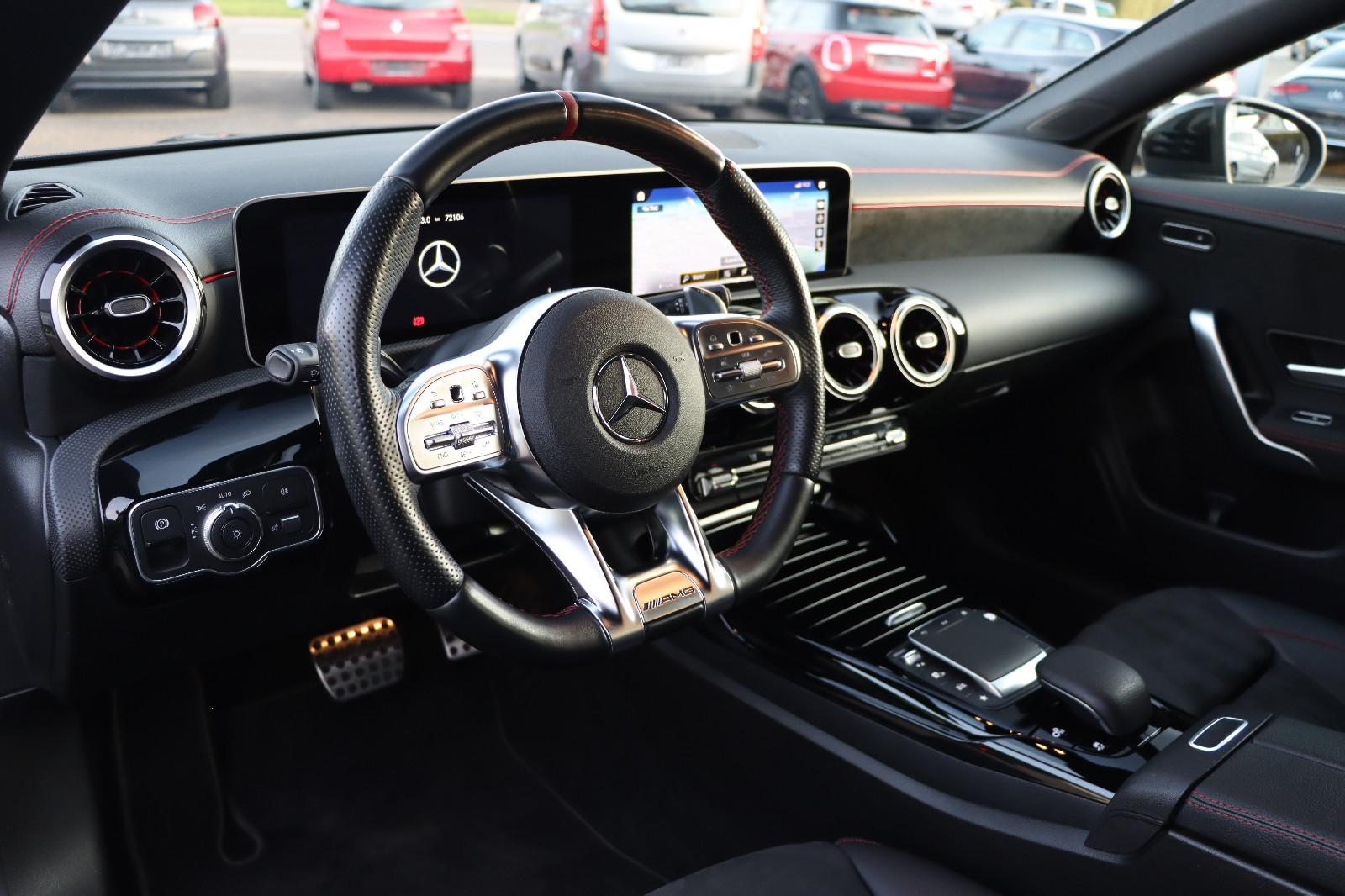 Mercedes-Benz CLA 35 AMG 4Matic l 1.HAND l 360° l