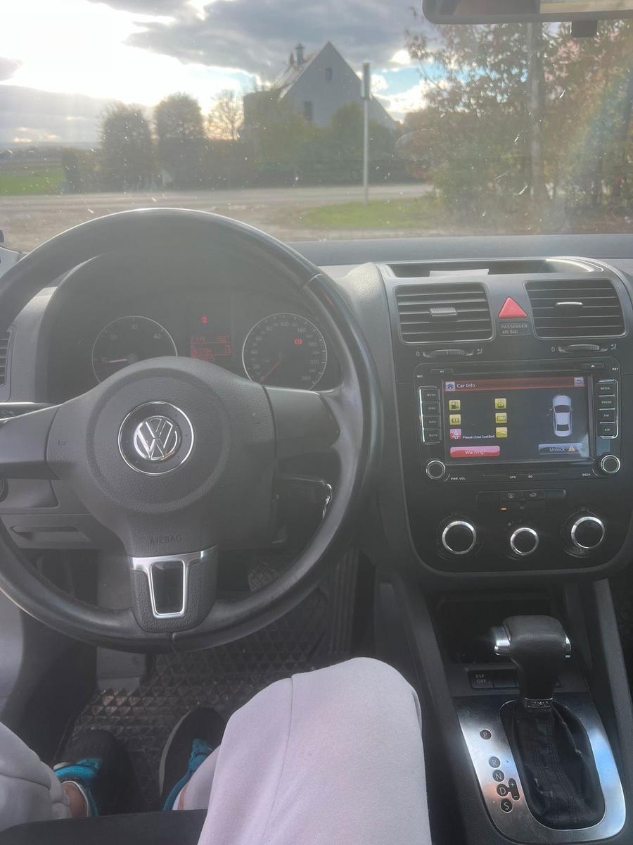 Volkswagen Golf 2009 — photo 8