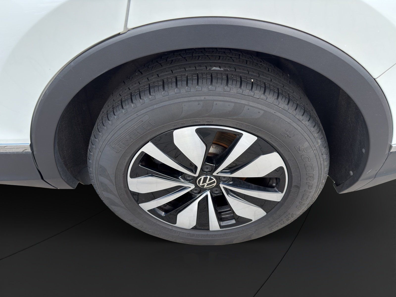 Volkswagen Tiguan - Bild 16