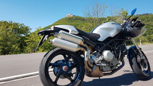 Ducati Monster S2R 1000