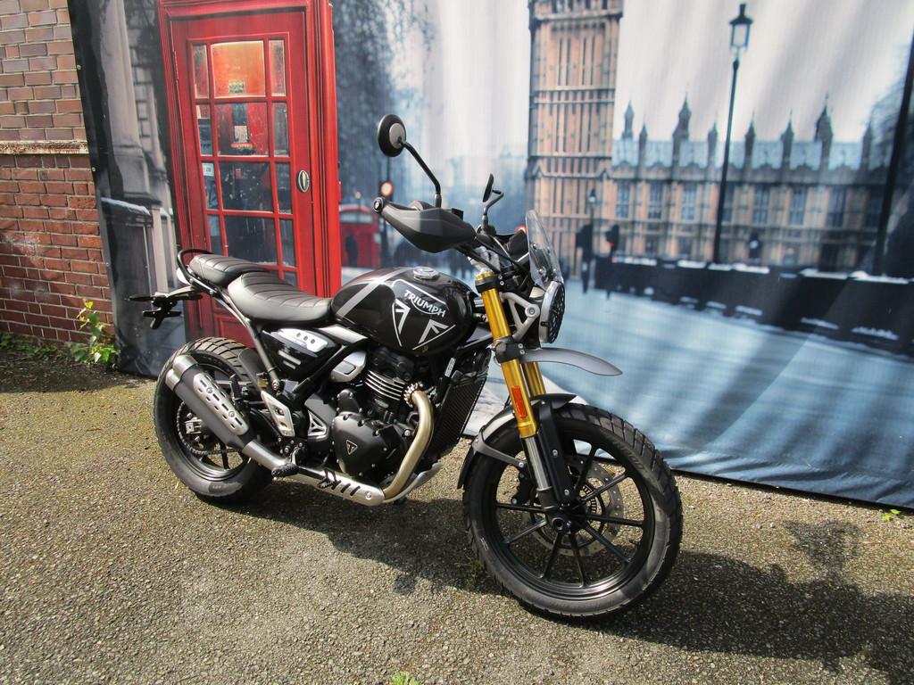 Triumph Scrambler 400 X Tageszulassung  Alu Ölwannenschu