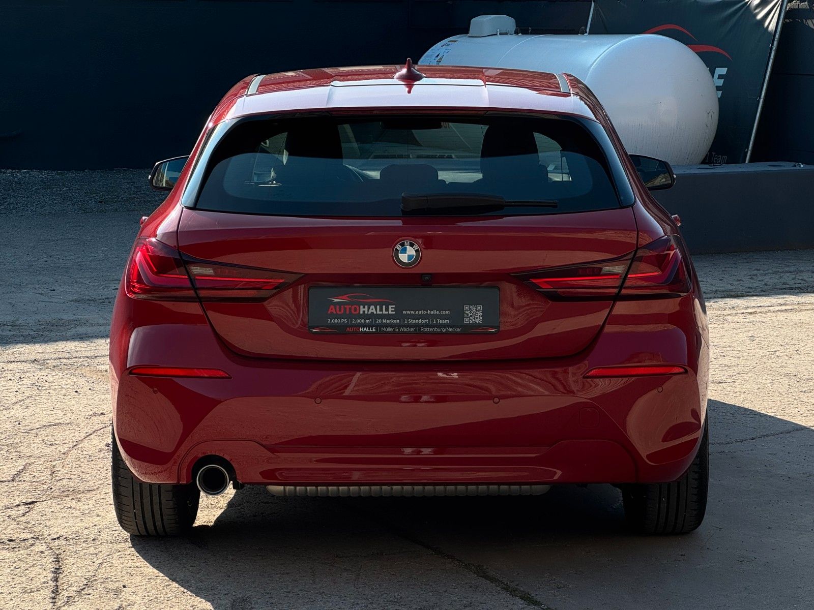 Fahrzeugabbildung BMW 118i Advantage Kamera CarPlay LC Prof. LHZ SHZ