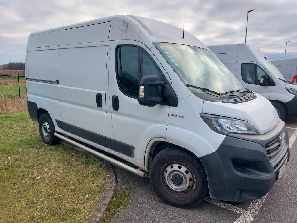 Fiat Ducato 35 140 L2H2 AUTOMATIC (motor broken)