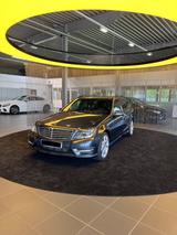 Mercedes-Benz C 180 T BlueEFFICIENCY - 7G / AMG Styling /Pano - Mercedes-Benz C-Klasse: AMG Styling
