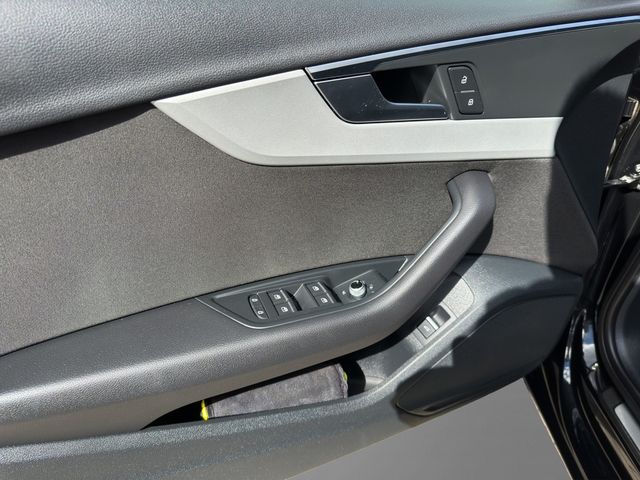 A4 Avant 35 2.0 TDI S-tronic KAMERA SHZ AHK ACC