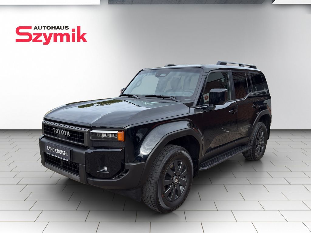 Image of Toyota Land Cruiser