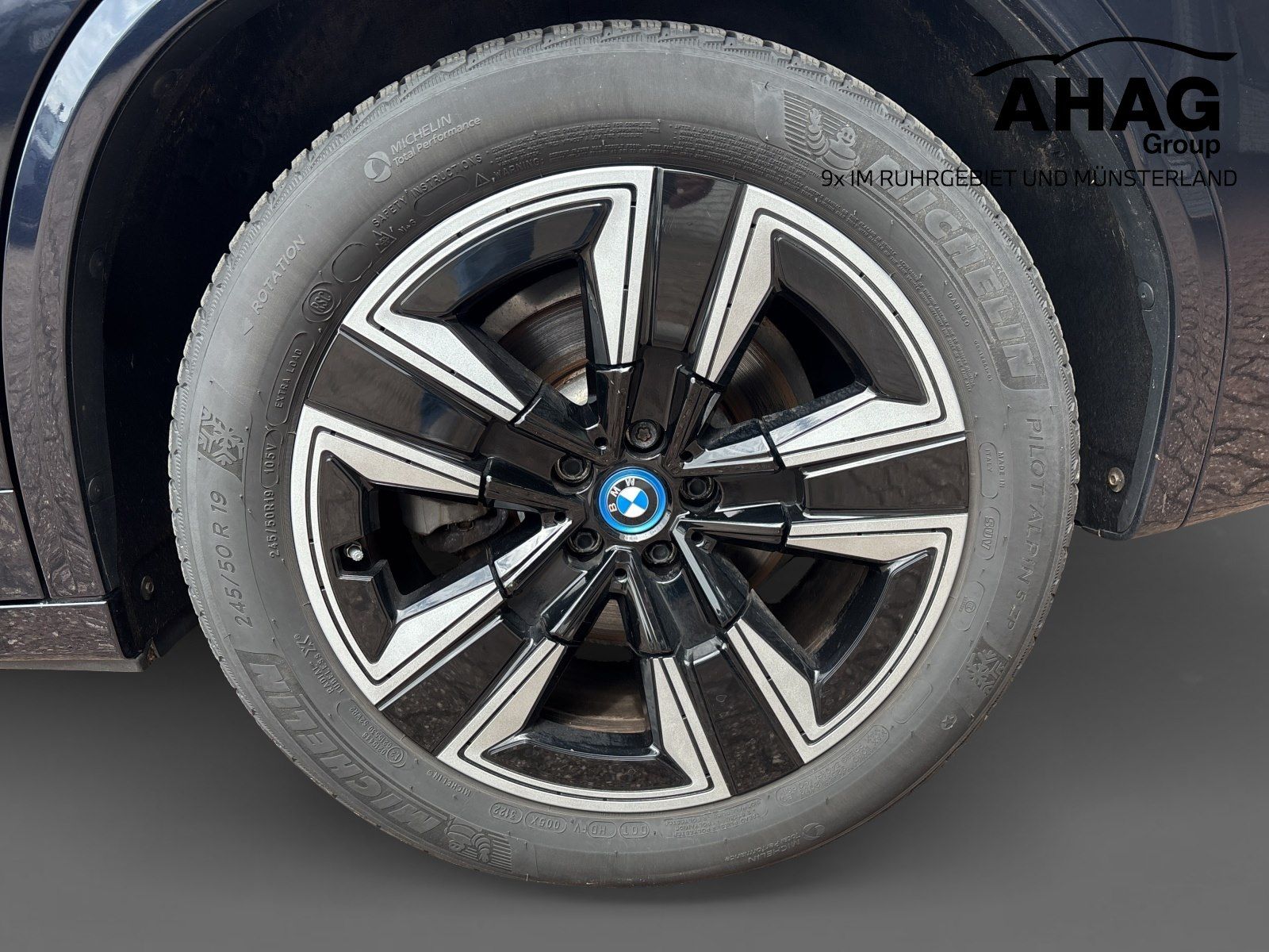 BMW iX3 - Bild 12