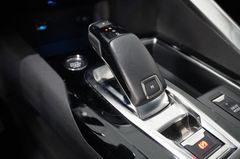 Fahrzeugabbildung Peugeot 5008 1.2T ACTIVE PACK 7-SITZ NAVI/LED/KAMERA/DAB