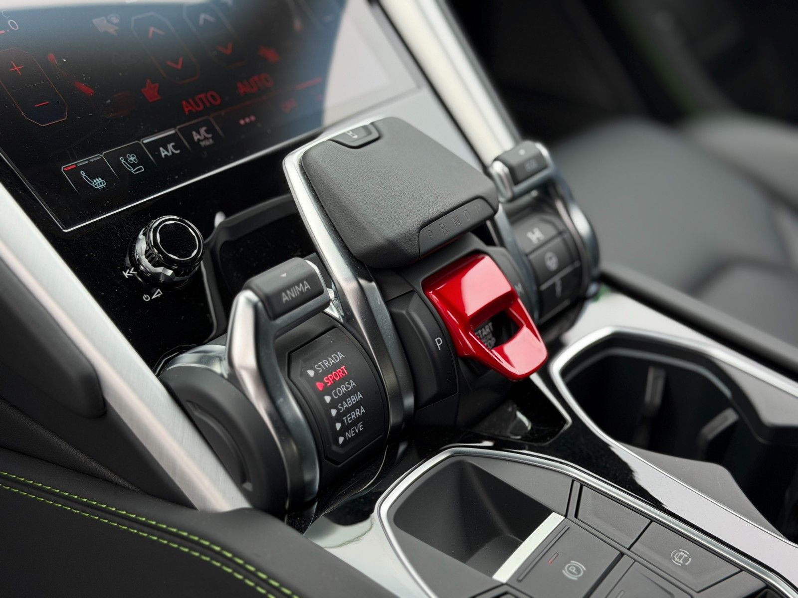 LAMBORGHINI Urus Urus 4.0 V8 Autom. MwSt/23-Zoll/B&amp;O/360°/PANO – Ansicht 35