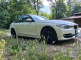 BMW 330d Sport Line Automatic 2te Hand - BMW 330 aus 2013 mit Diesel-Antrieb: Limousine
