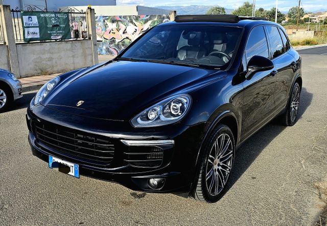 PORSCHE Porsche Cayenne 3.0 Diesel Platinum Edition